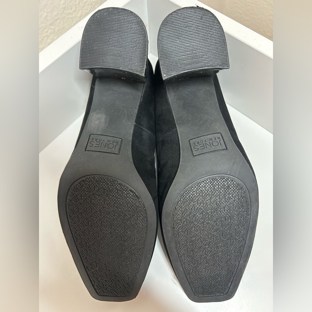 Jones New York Aurdeena Women's Black Suede Square Toe Block Heel - Size 6.5M - Picture 3 of 8